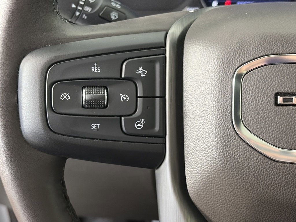 Used 2023 GMC Sierra 2500 Denali w/ Denali Ultimate Package image 17