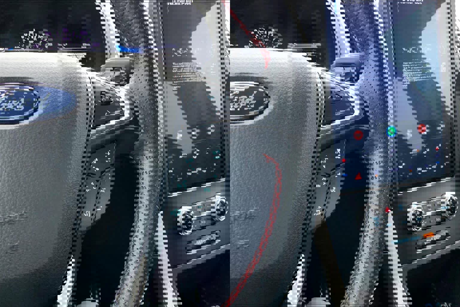 Certified 2024 Ford Edge ST-Line image 24