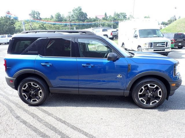 Certified 2023 Ford Bronco Sport Outer Banks w/ Tech Package AWD/4WD image 9