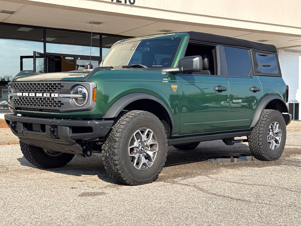 Certified 2023 Ford Bronco Badlands AWD/4WD image 5