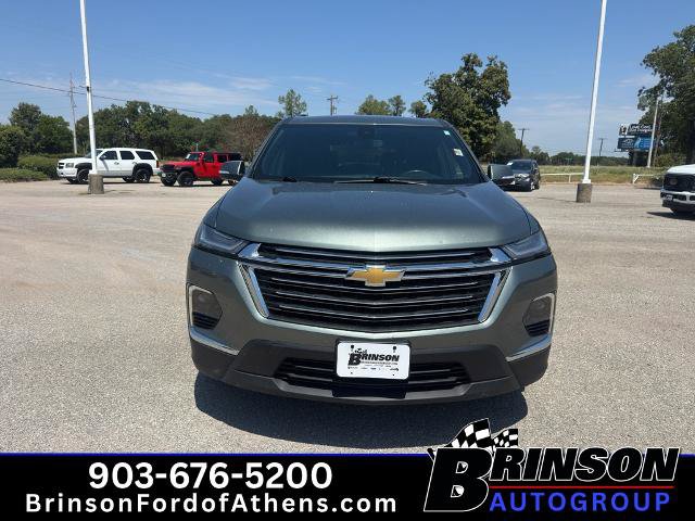 Used 2022 Chevrolet Traverse LT FWD image 2