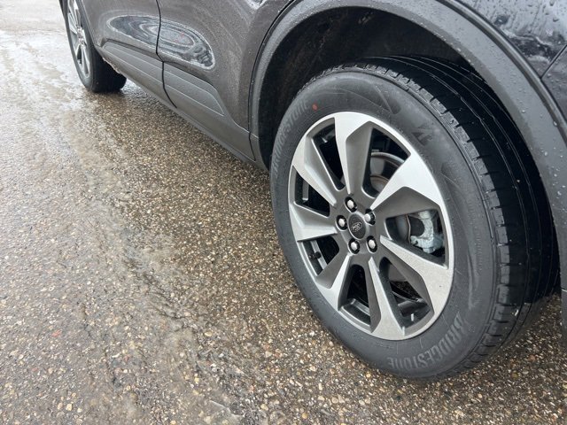 Certified 2023 Ford Escape Platinum w/ Premium Technology Package image 29