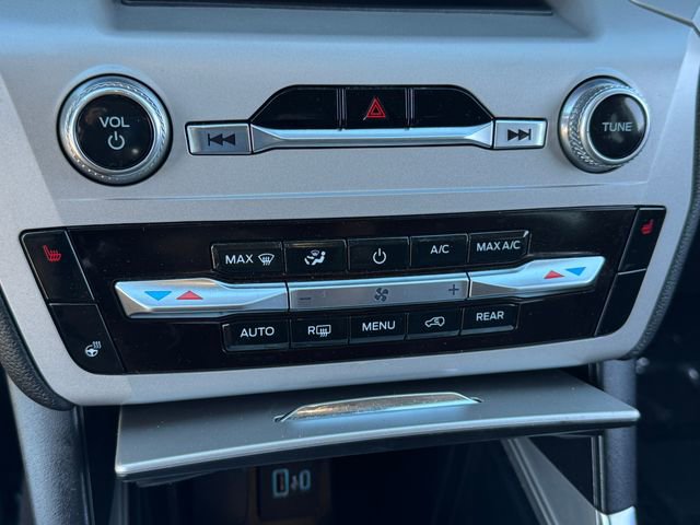 Certified 2023 Ford Explorer XLT w/ Equipment Group 202A AWD/4WD image 28