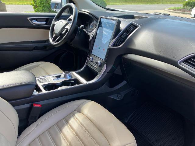 Certified 2024 Ford Edge SEL w/ Convenience Package AWD/4WD image 21