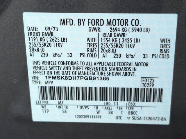 Certified 2023 Ford Explorer XLT w/ Equipment Group 202A AWD/4WD image 32