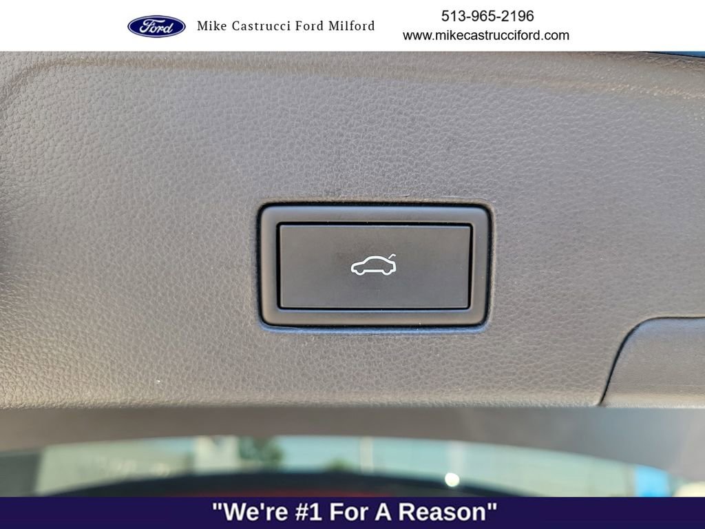 Used 2024 Volkswagen Atlas Cross Sport SE AWD/4WD image 11