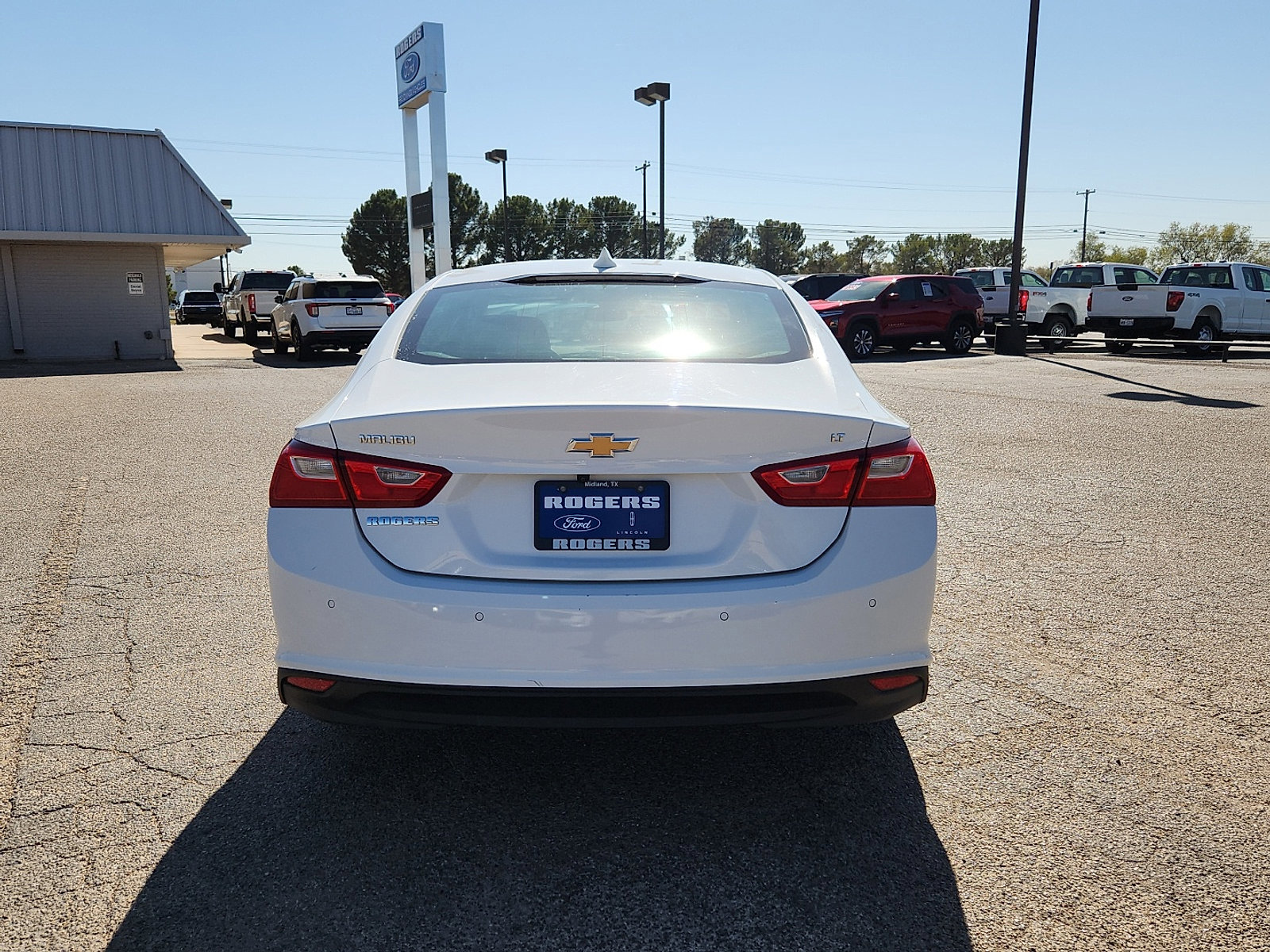Used 2024 Chevrolet Malibu LT image 4