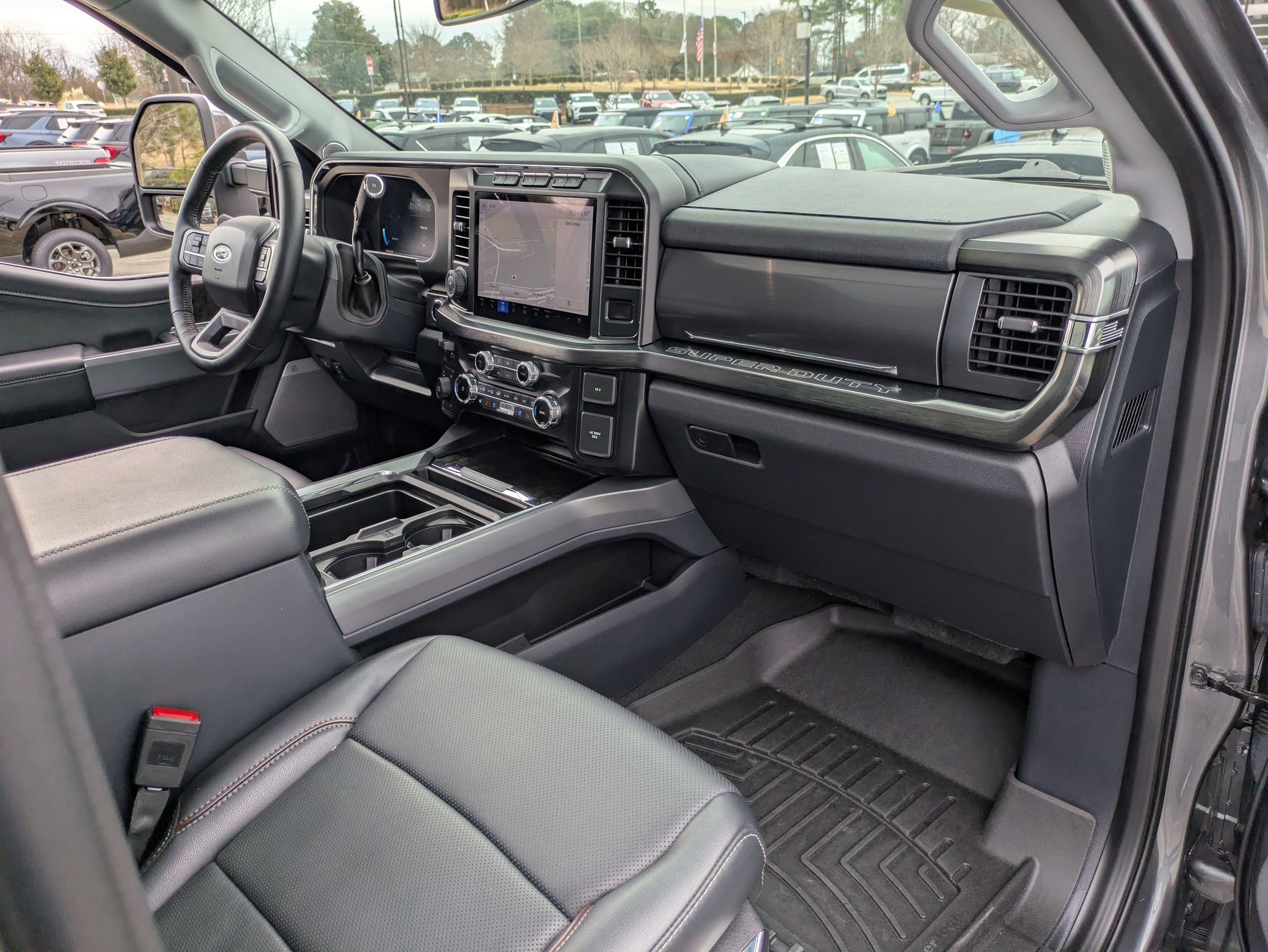 Certified 2024 Ford F250 Lariat w/ Lariat Ultimate Package image 45