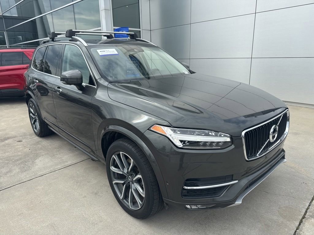 Used 2018 Volvo XC90 T6 Momentum w/ Convenience Package AWD/4WD image 1