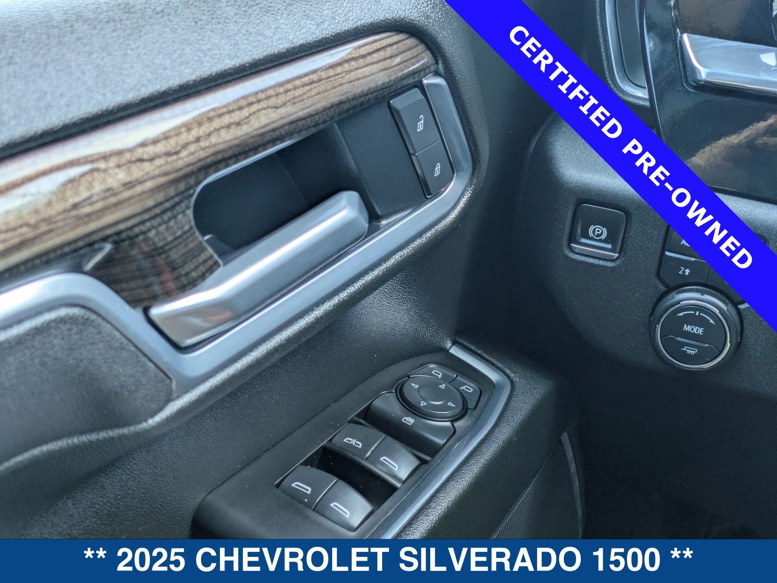 Used 2025 Chevrolet Silverado 1500 RST AWD/4WD image 26