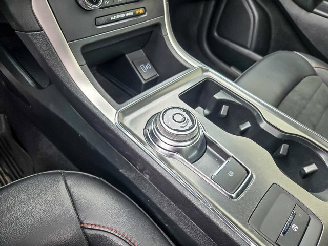 Certified 2024 Ford Edge ST-Line AWD/4WD image 25