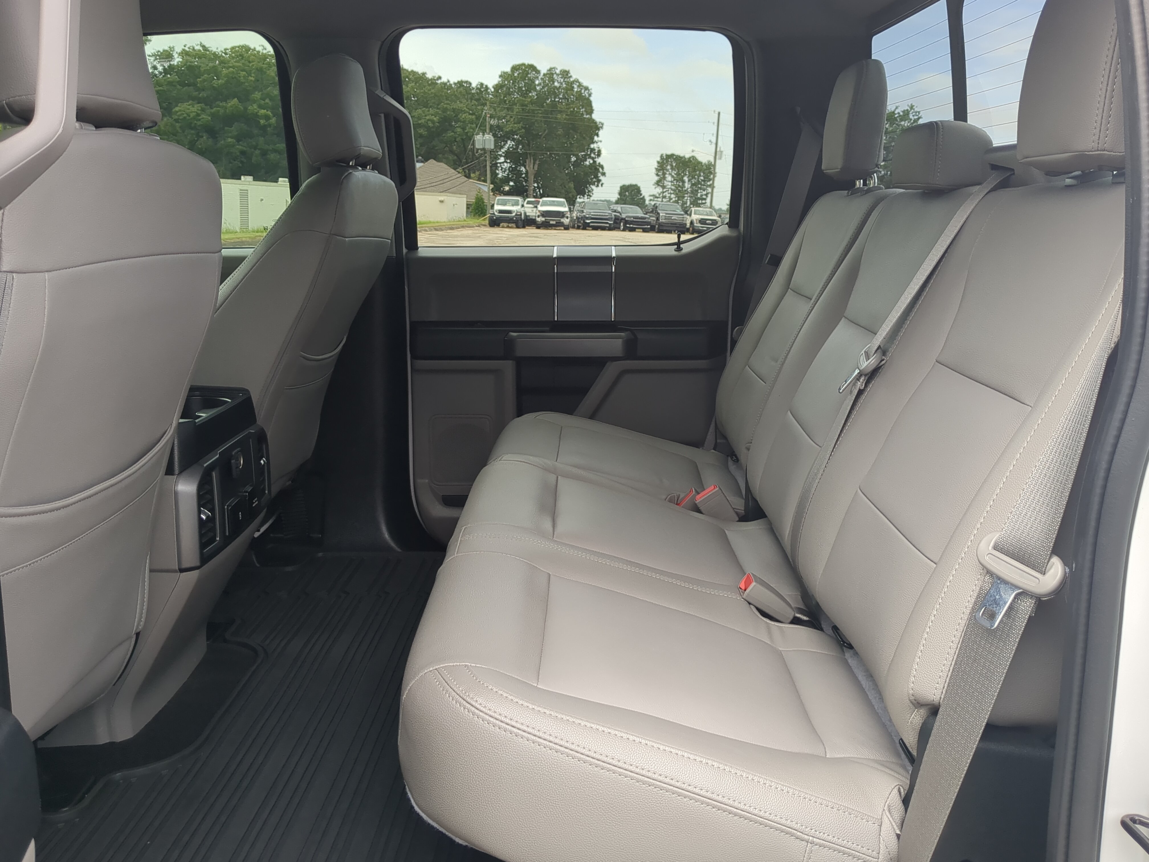 Certified 2020 Ford F150 XLT w/ Equipment Group 302A Luxury AWD/4WD image 12