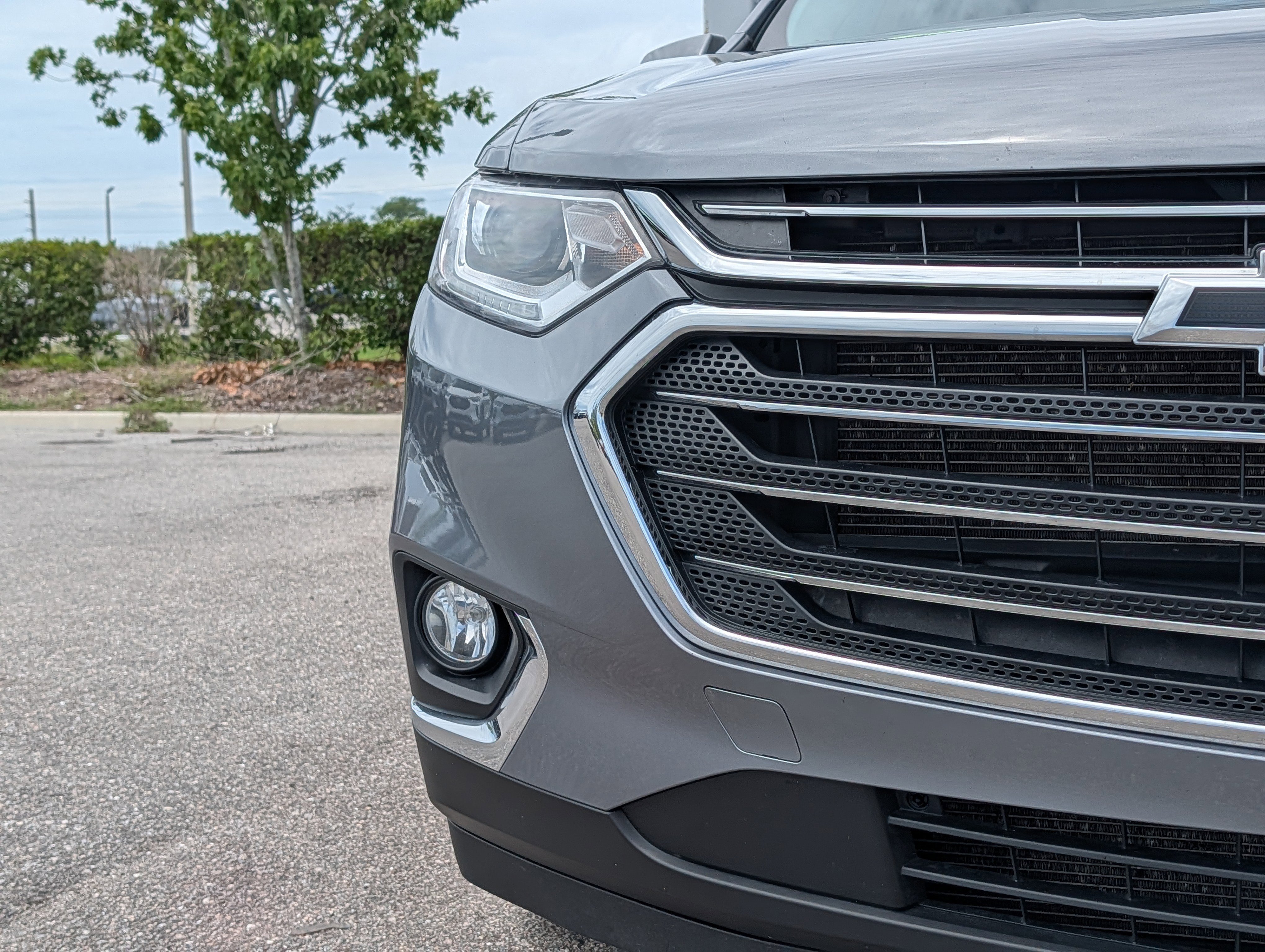 Used 2020 Chevrolet Traverse LT FWD image 9