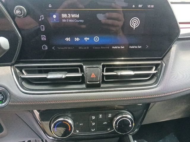 Used 2024 Chevrolet TrailBlazer RS AWD/4WD image 26