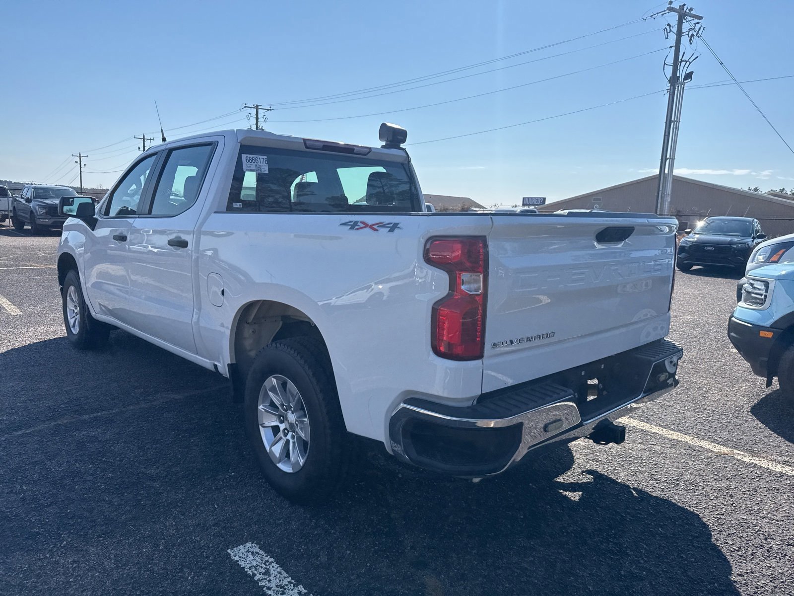 Used 2024 Chevrolet Silverado 1500 W/T w/ Trailering Package image 3
