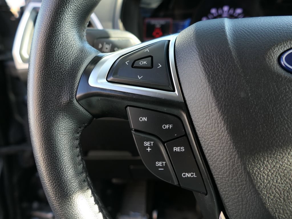 Certified 2024 Ford Edge SEL w/ Sport Appearance Package AWD/4WD image 16