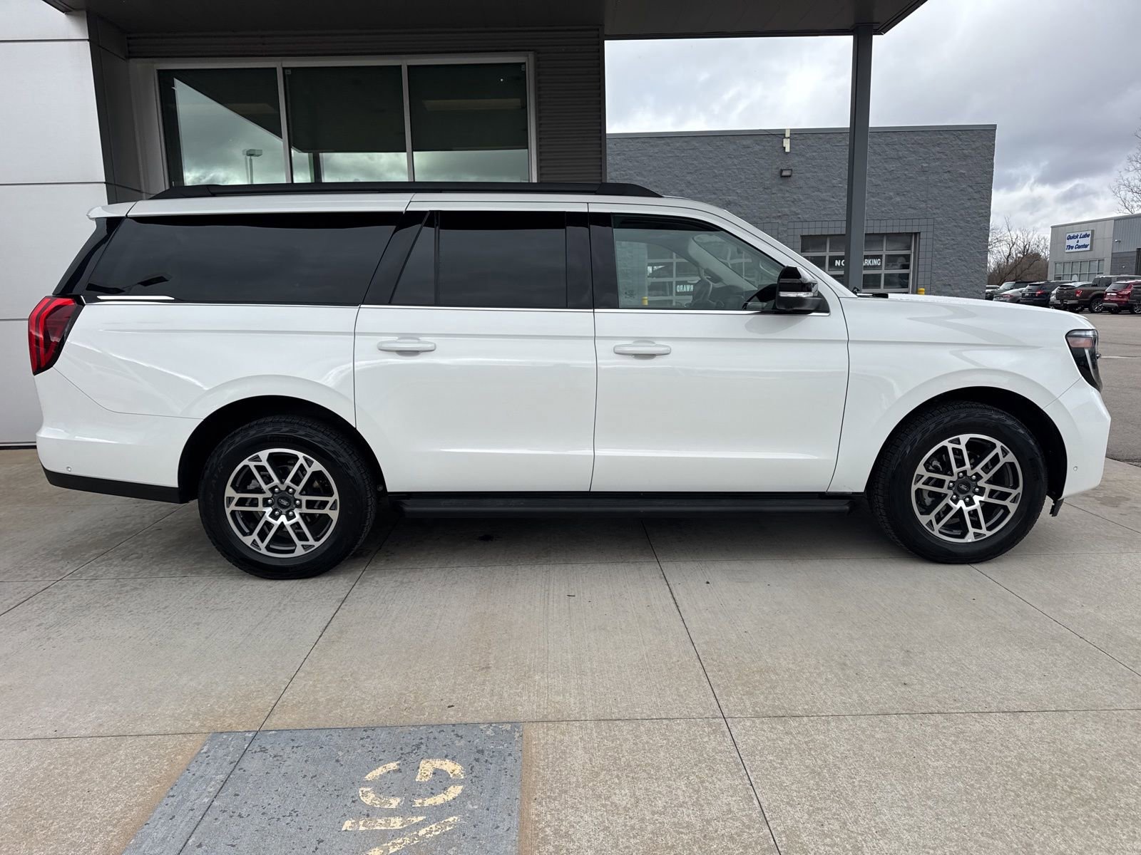 Certified 2025 Ford Expedition Max Active image 2