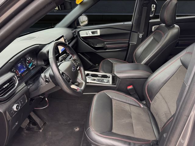 Certified 2022 Ford Explorer ST-Line w/ Class IV Trailer Tow Package AWD/4WD image 9