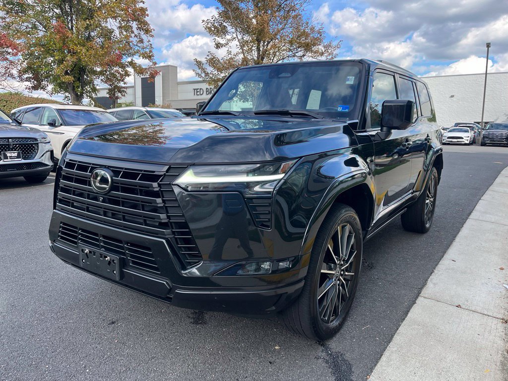 Used 2024 Lexus GX 550 w/ Accessory Package (Z1) AWD/4WD image 3
