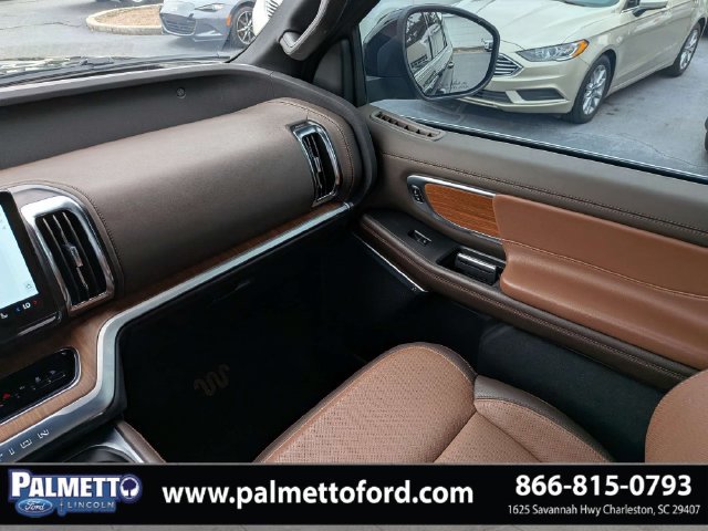 Certified 2025 Ford Expedition King Ranch AWD/4WD image 17