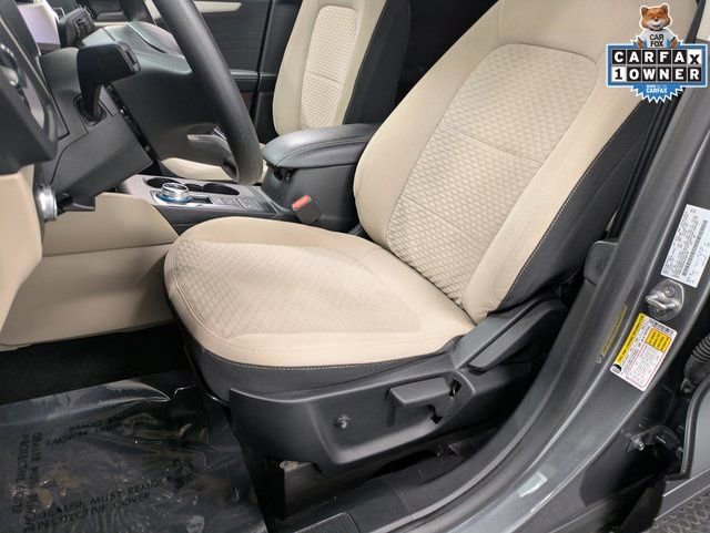 Certified 2022 Ford Escape SE image 11