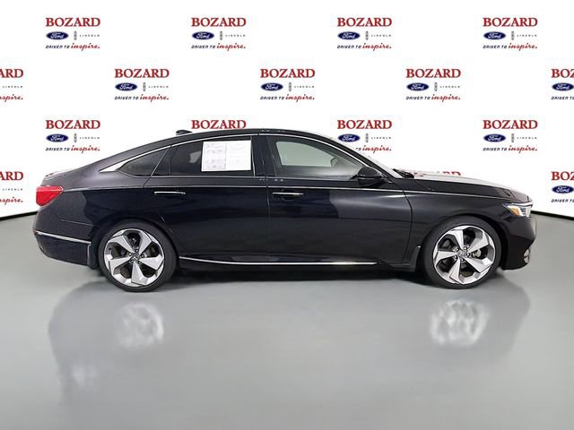 Used 2020 Honda Accord Touring image 9