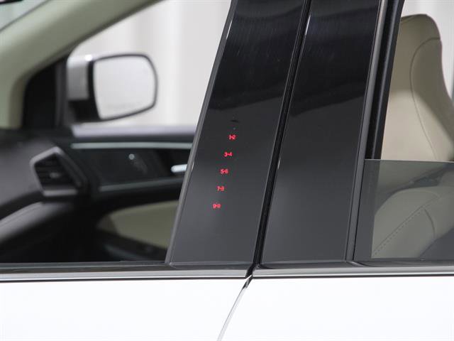 Certified 2022 Ford Edge SEL w/ Convenience Package image 4