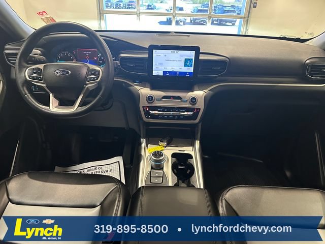 Certified 2024 Ford Explorer XLT w/ Equipment Group 202A AWD/4WD image 8