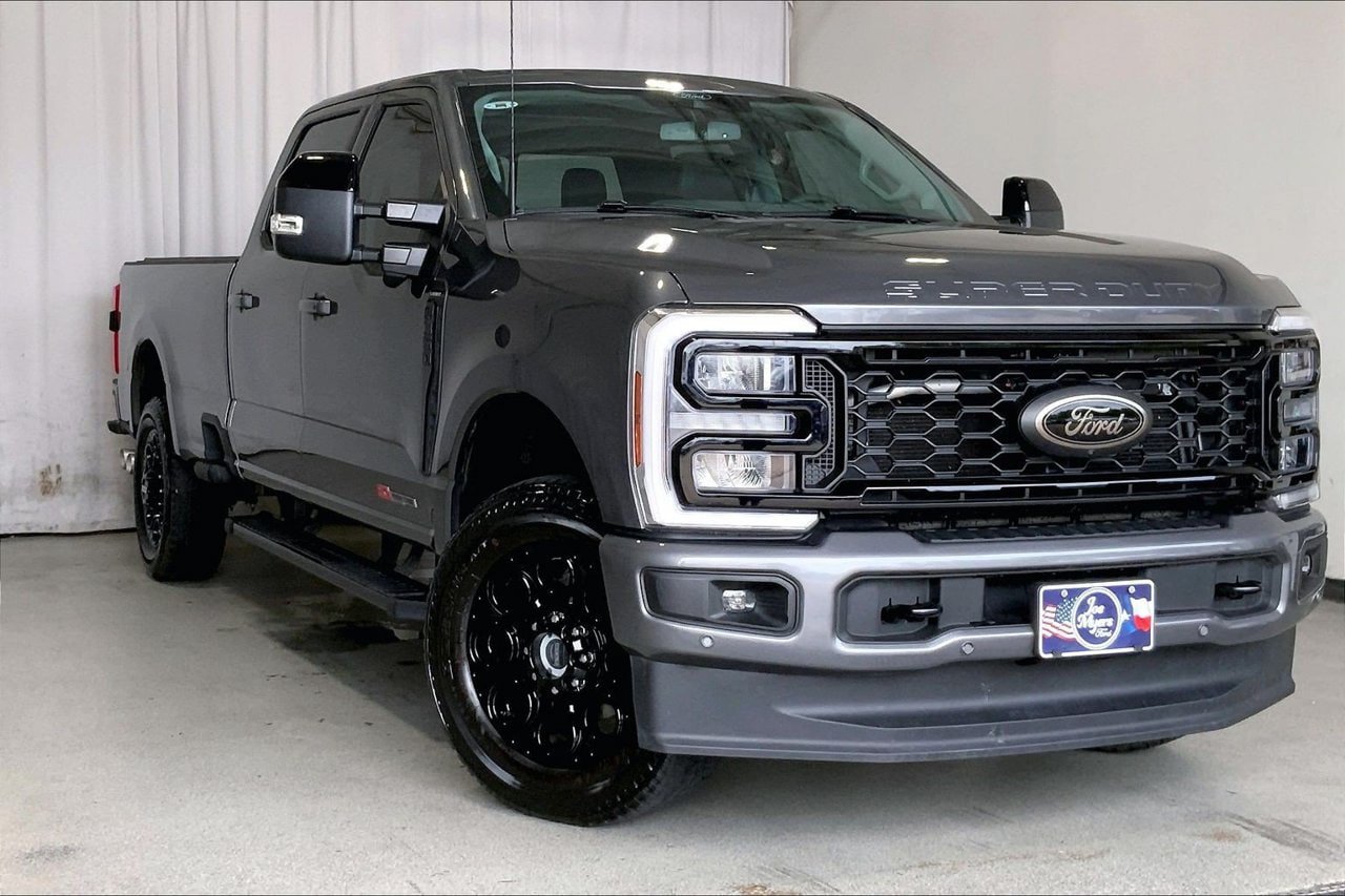 Certified 2025 Ford F350 Lariat w/ Lariat Ultimate Package AWD/4WD image 34
