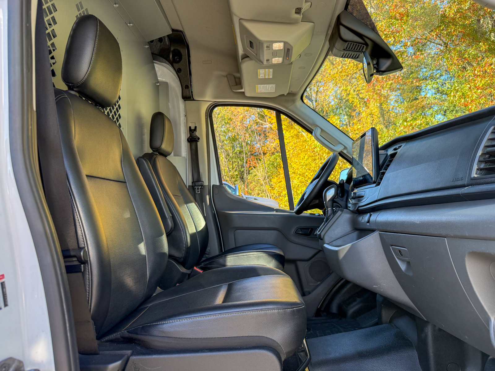 Certified 2023 Ford Transit 250 Medium Roof AWD image 19