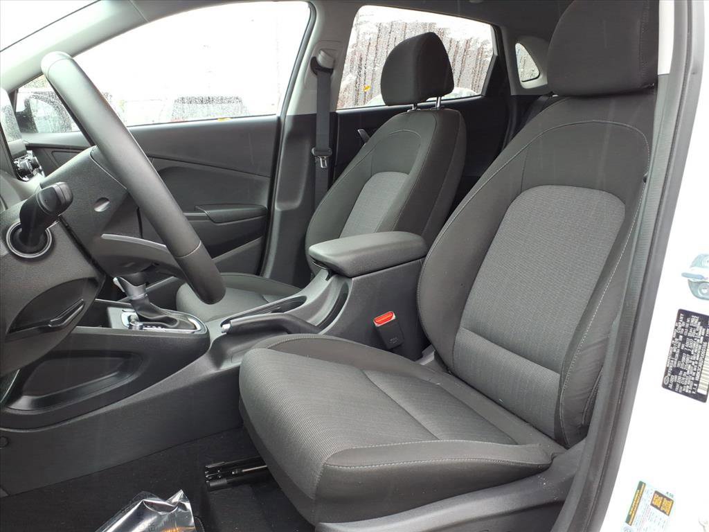 Used 2023 Hyundai Kona SEL w/ Convenience Package image 17