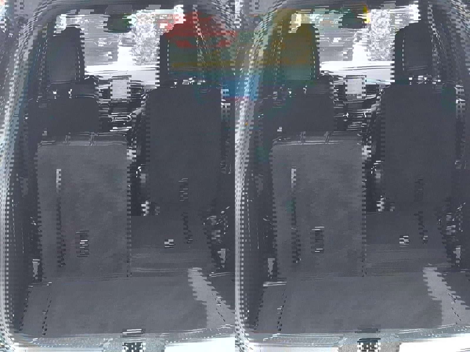 Certified 2023 Ford Explorer ST image 17