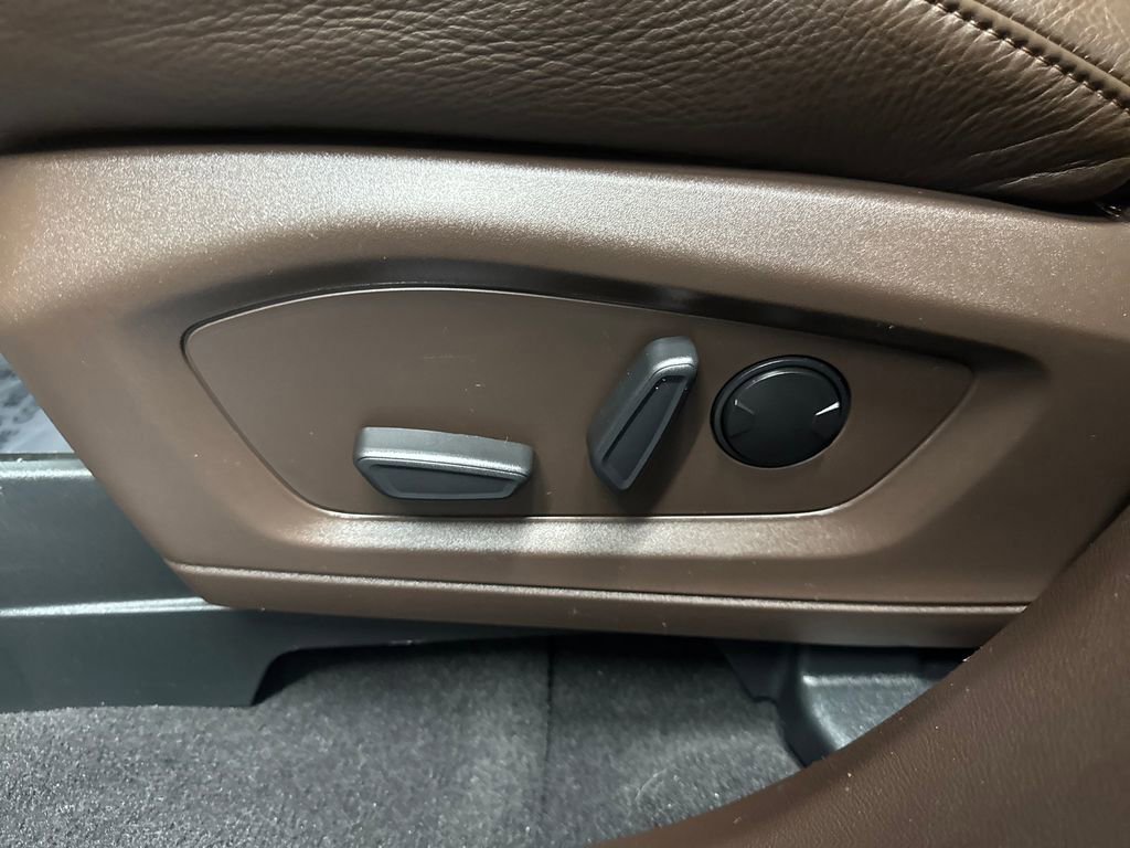 Certified 2023 Ford Explorer King Ranch w/ Technology Package image 37