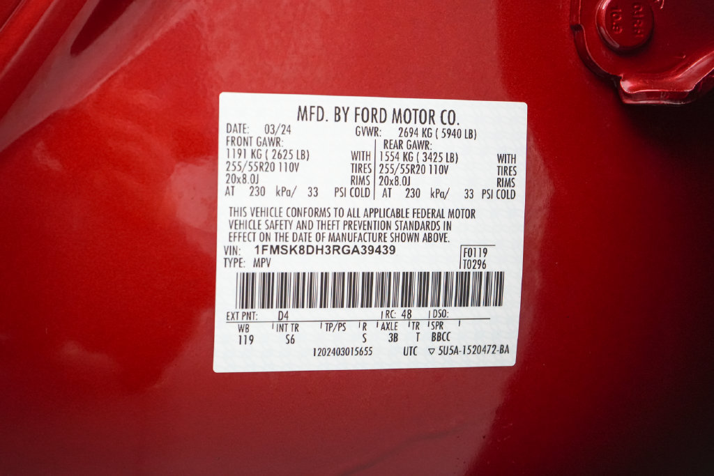 Certified 2024 Ford Explorer XLT w/ Equipment Group 202A AWD/4WD image 27