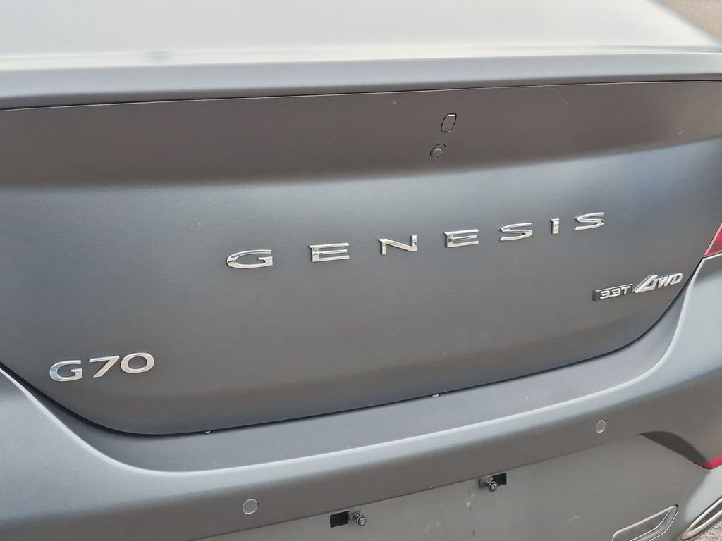 Used 2022 Genesis G70 3.3T Launch Edition AWD/4WD image 32