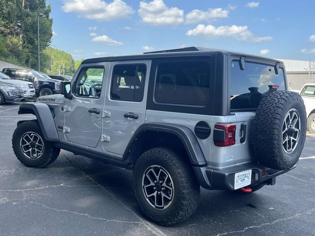 Used 2024 Jeep Wrangler Unlimited Rubicon w/ Technology Group AWD/4WD image 6