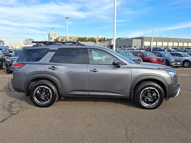 Used 2023 Nissan Pathfinder Rock Creek image 2
