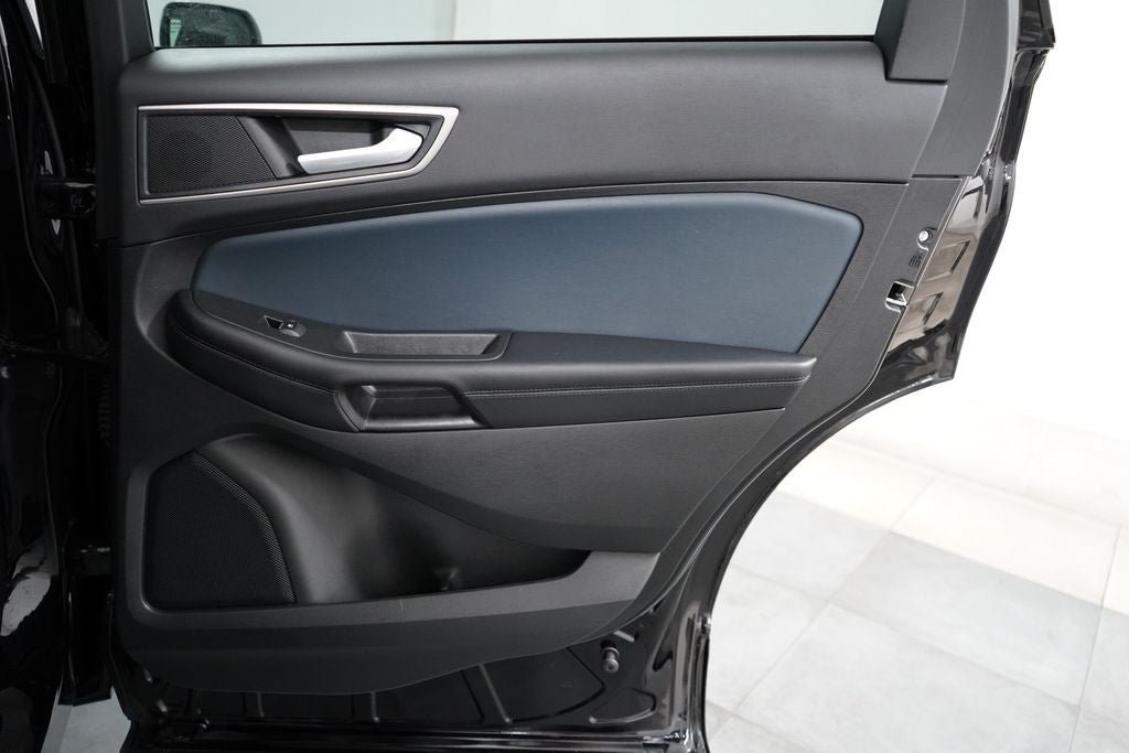 Certified 2023 Ford Edge SEL w/ Sport Appearance Package AWD/4WD image 25