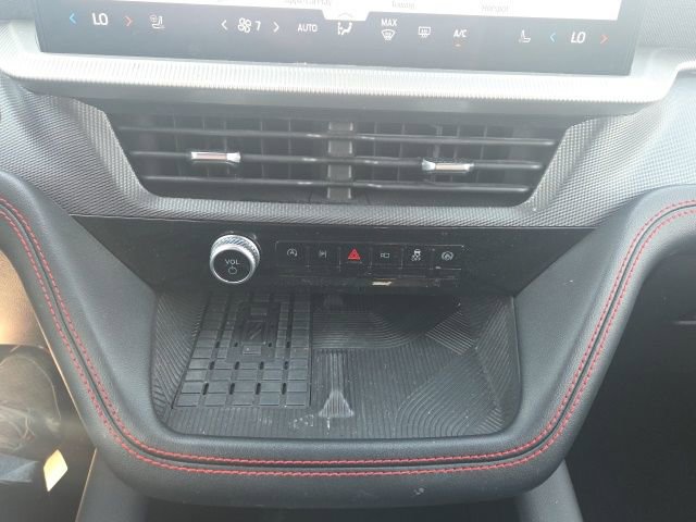 Certified 2025 Ford Explorer ST AWD/4WD image 33