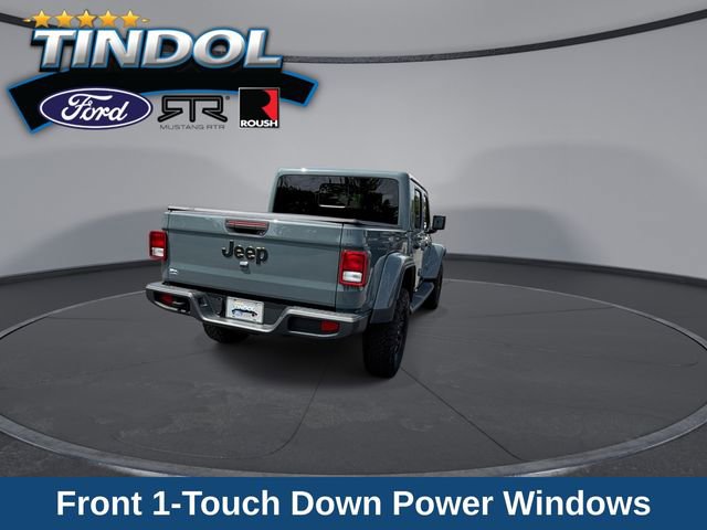 Used 2024 Jeep Gladiator Sport AWD/4WD image 7