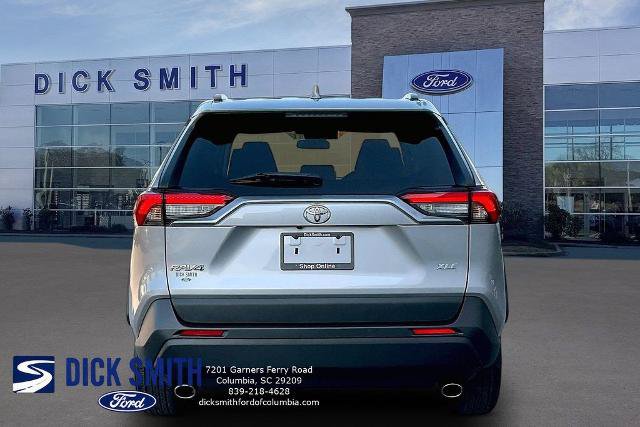 Used 2024 Toyota RAV4 XLE FWD image 5