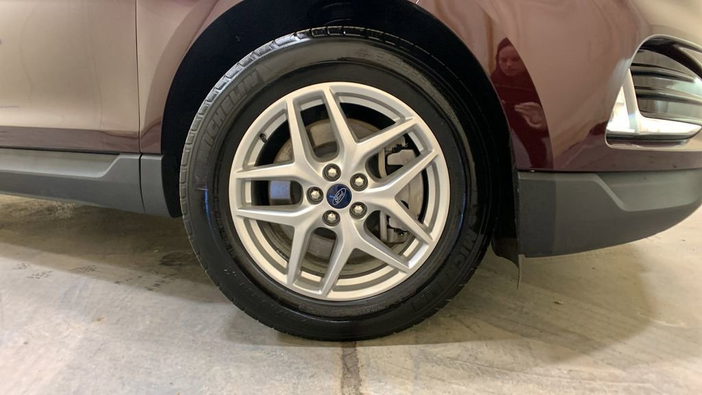 Certified 2022 Ford Edge SEL w/ Convenience Package image 11