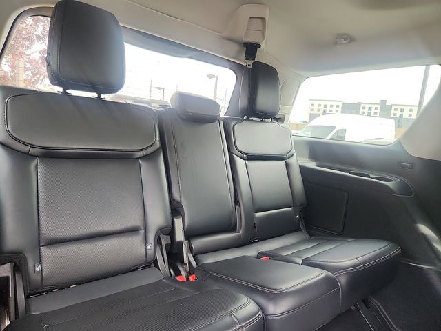 Certified 2025 Ford Expedition Platinum AWD/4WD image 32