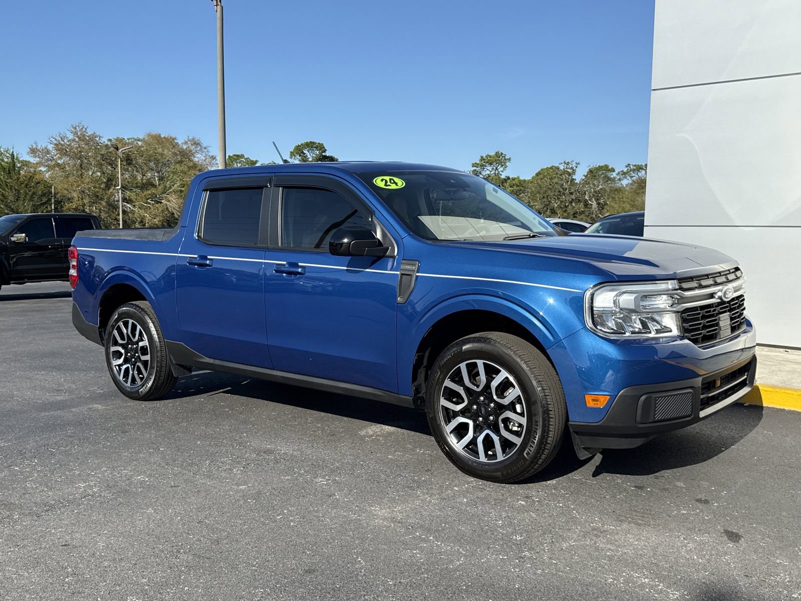 Certified 2024 Ford Maverick Lariat w/ 4K Tow Package image 2