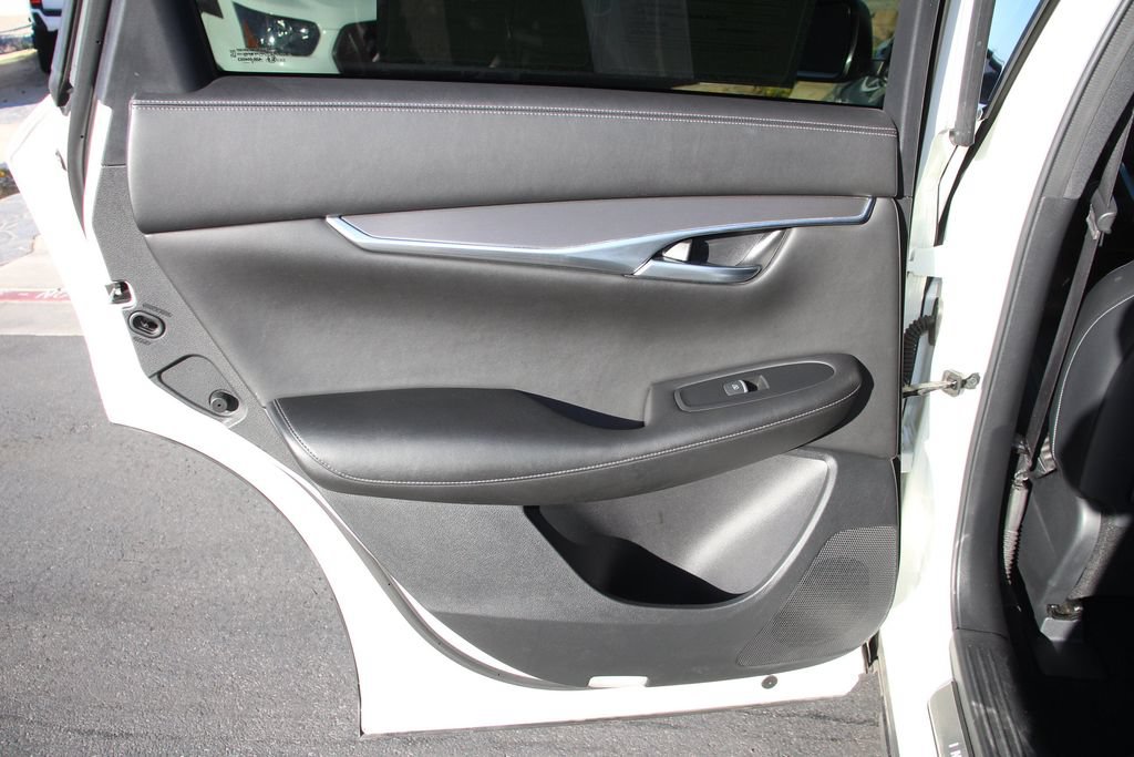 Used 2022 INFINITI QX50 Luxe w/ Appearance Package FWD image 21