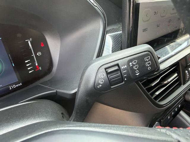 Certified 2023 Ford Escape ST-Line w/ Tech Pack #1 FWD image 38