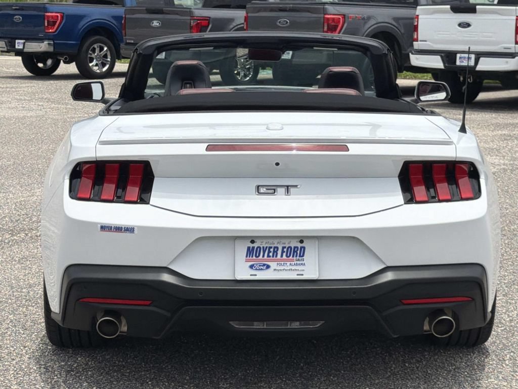 Certified 2025 Ford Mustang GT Premium RWD image 5