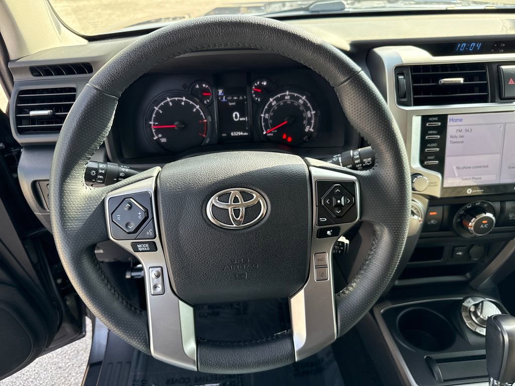 Used 2022 Toyota 4Runner SR5 image 13