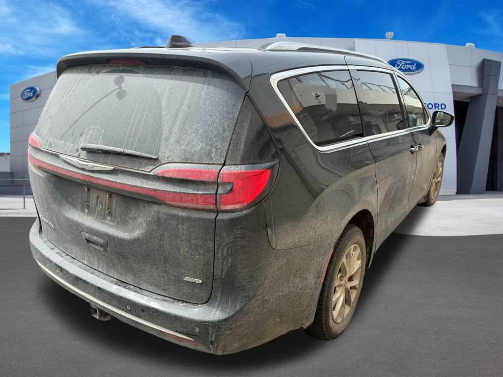 Used 2021 Chrysler Pacifica Touring-L AWD/4WD image 5