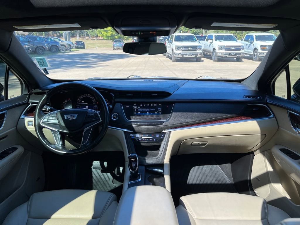 Used 2019 Cadillac XT5 Premium Luxury image 14
